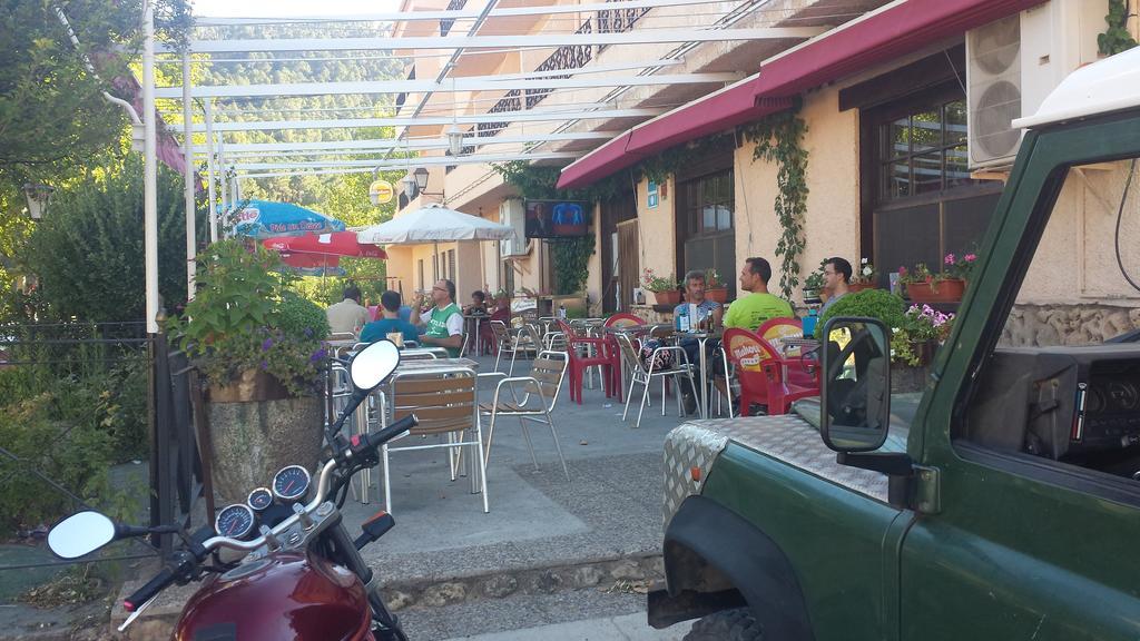 Hostal Restaurante Los Bronces Riópar Dış mekan fotoğraf